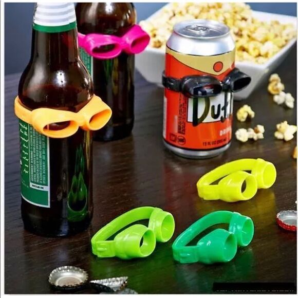 Beer Goggles *NEW IN PACKAGE* By GAMAGO - Picture 4 of 6